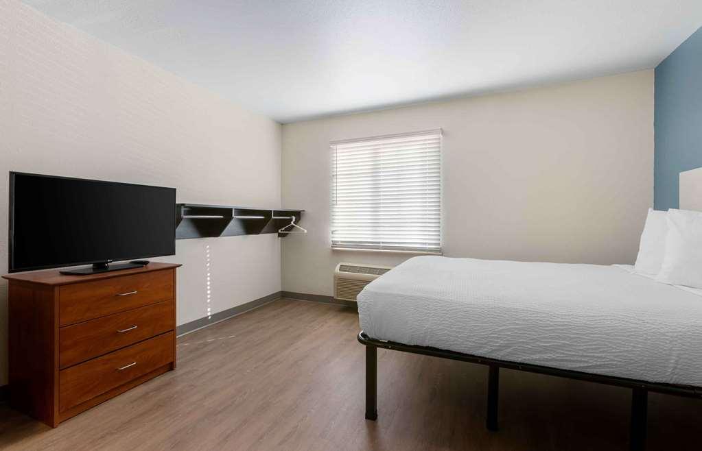 Extended Stay America Select Suites - El Paso - East Room photo