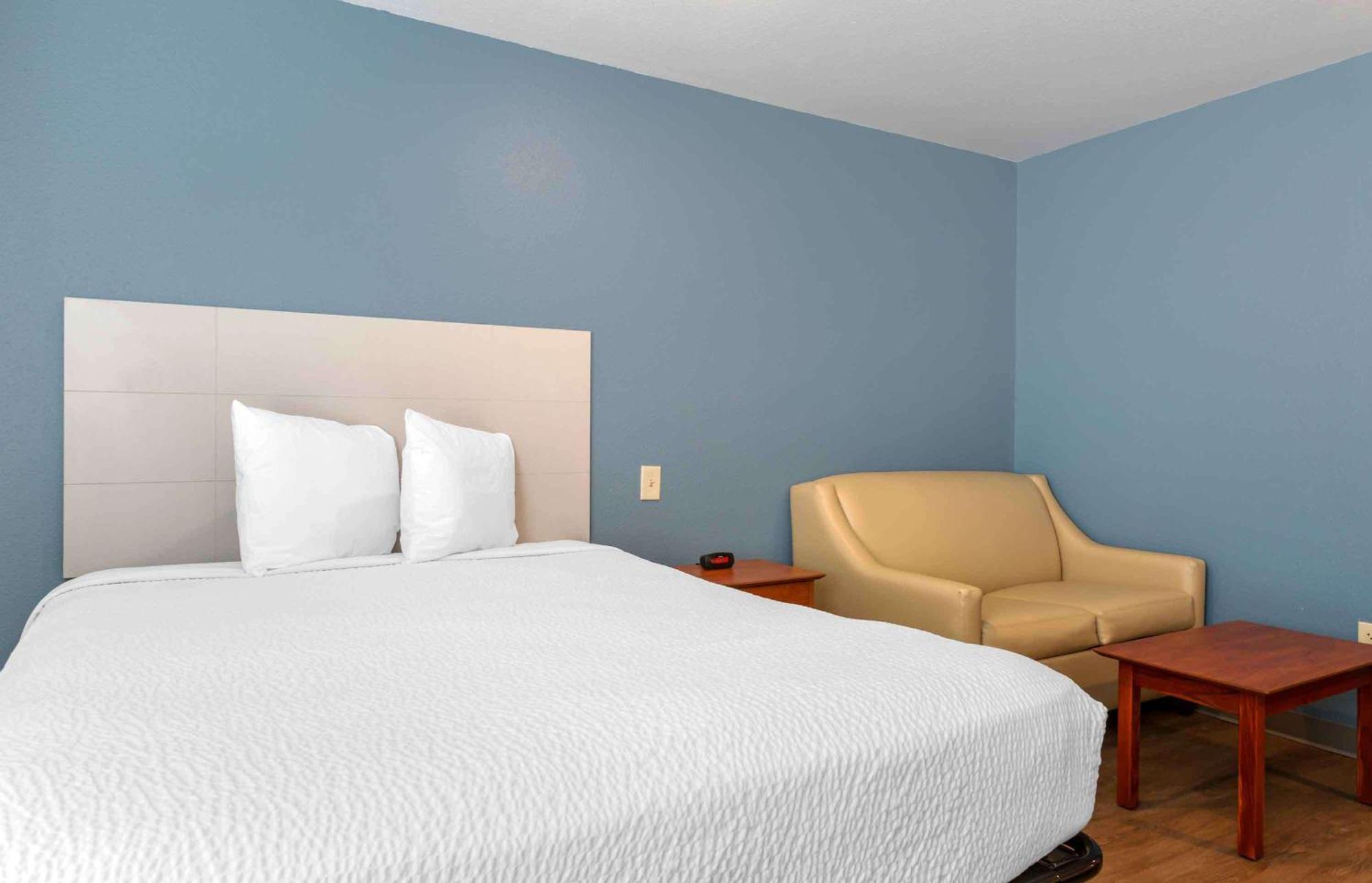 Extended Stay America Select Suites - El Paso - East Exterior photo